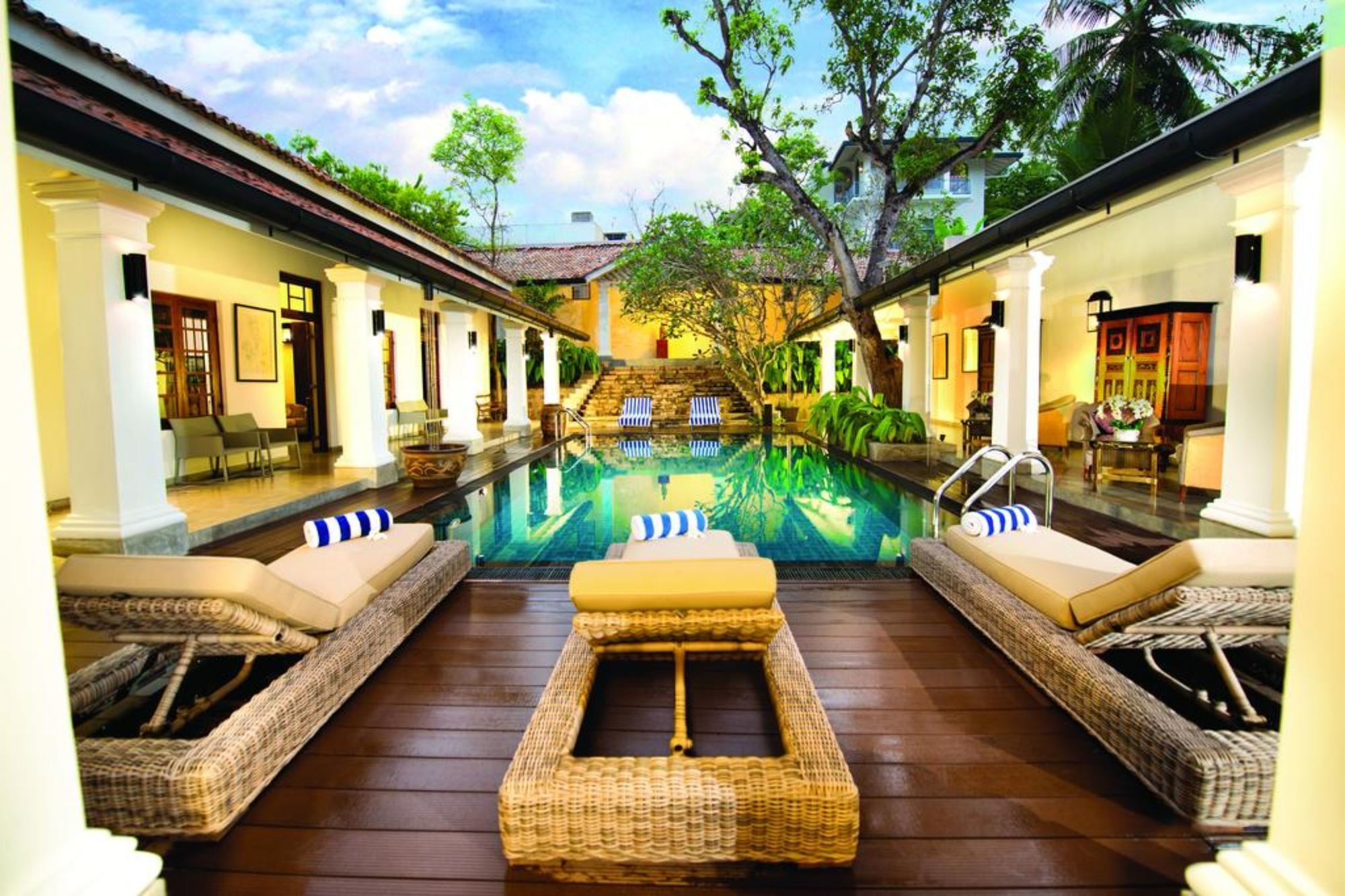 קולומבו D Pavilion Boutique Hotel מראה חיצוני תמונה